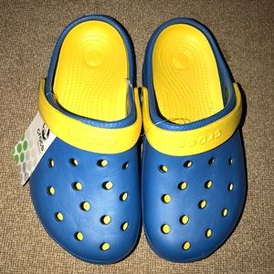 Crocs kids sz1 unisex slip on clogs